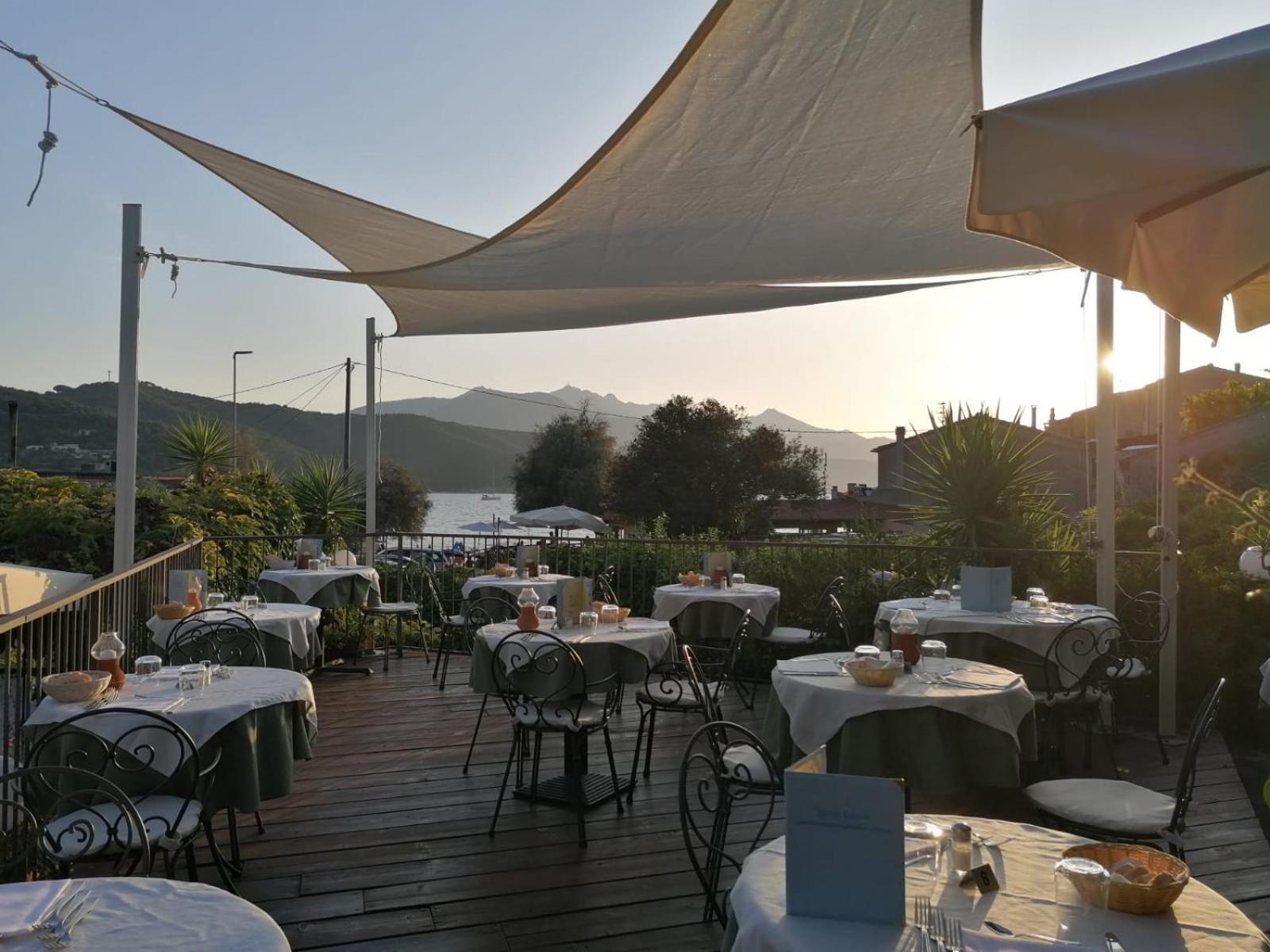 Hotel Danila Portoferraio Bagian luar foto