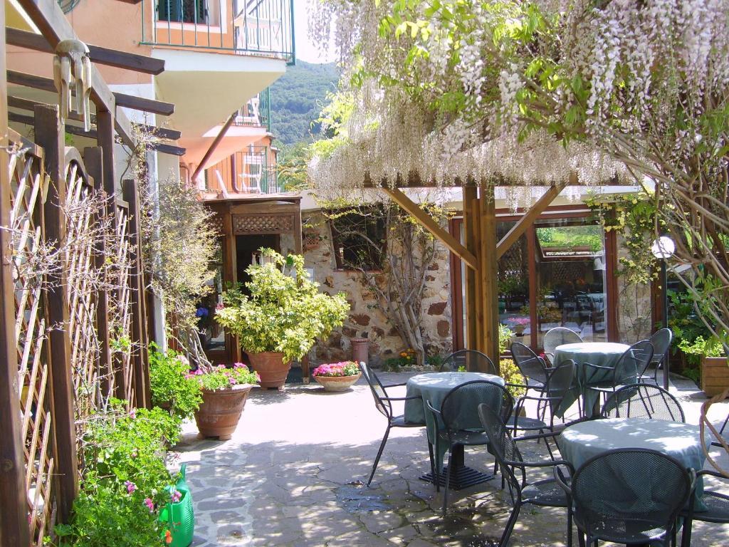 Hotel Danila Portoferraio Bagian luar foto