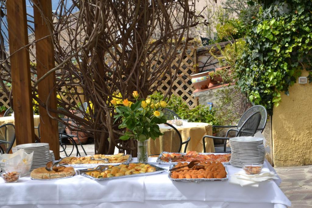 Hotel Danila Portoferraio Bagian luar foto