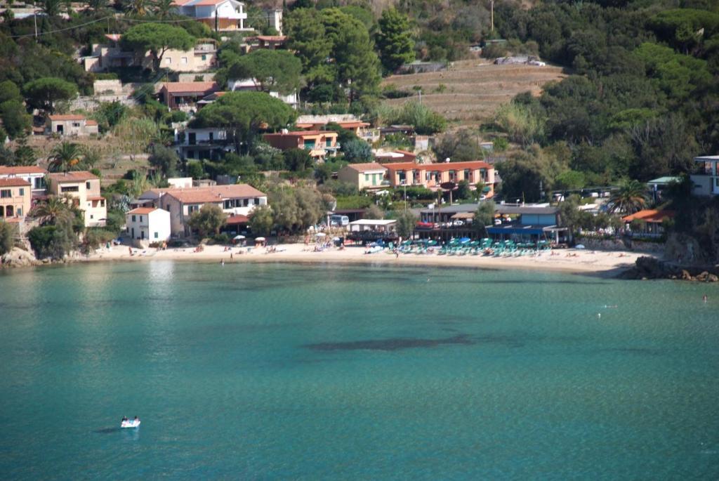 Hotel Danila Portoferraio Bagian luar foto
