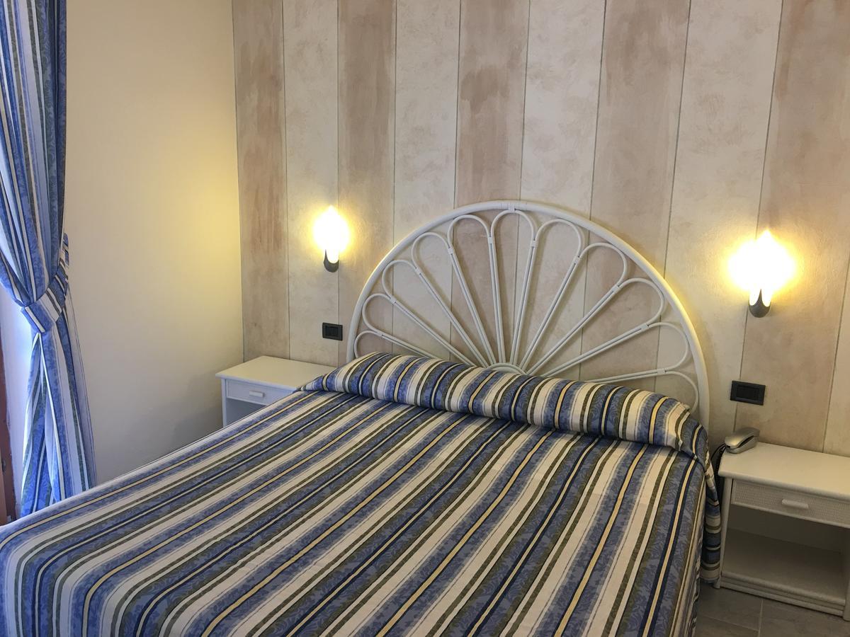 Hotel Danila Portoferraio Bagian luar foto