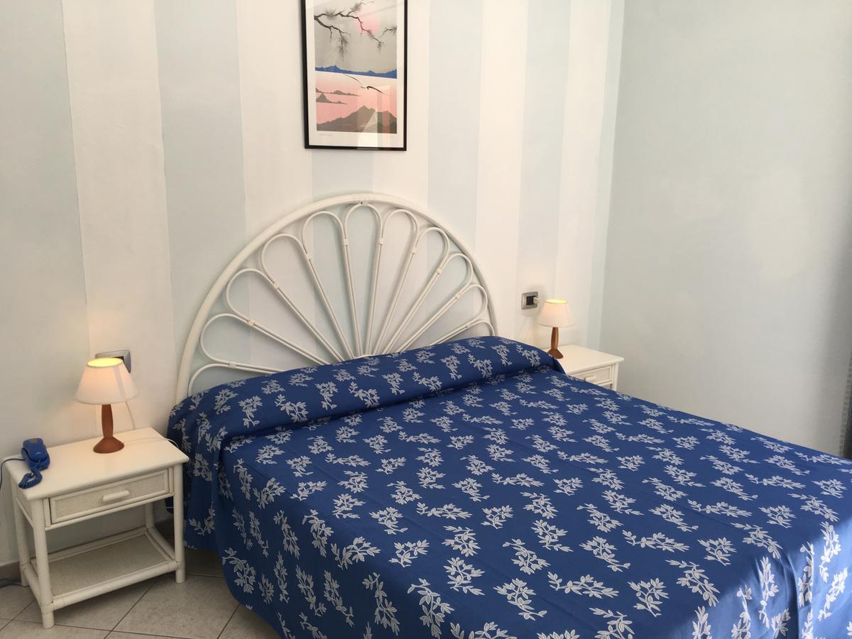 Hotel Danila Portoferraio Bagian luar foto